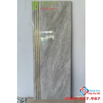 Gạch bậc cầu thang 47x120 trung quốc màu xám khắc bạc