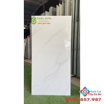 Gạch ấn độ 60x120 ốp tường phòng khách màu trắng vân mây