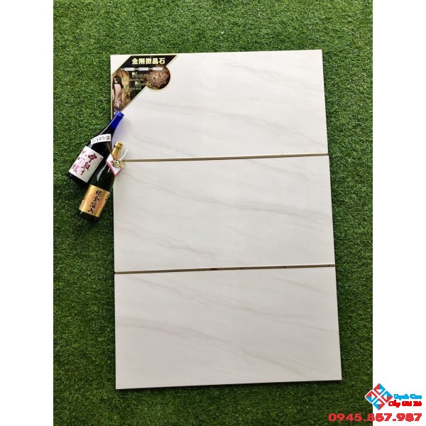 Đá bóng kiếng 40x80 ốp phòng khách