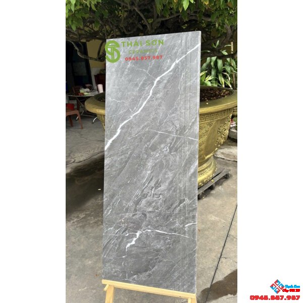 Gạch ốp bậc cầu thang trung quốc 47x120 màu xám vân trắng