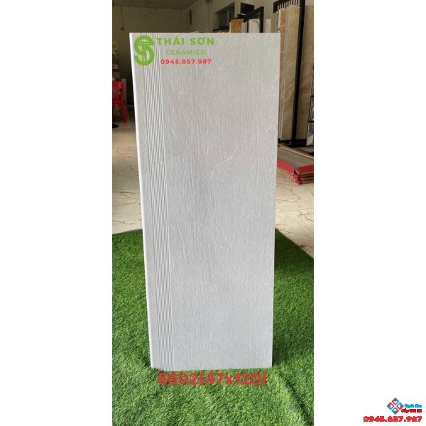 Mẫu gạch cầu thang vân gỗ 47x120 nhập khẩu
