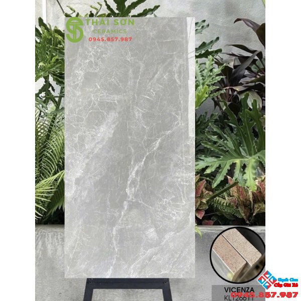 Gạch vicenza 60x120 bóng kiếng lát nền nhà phố 