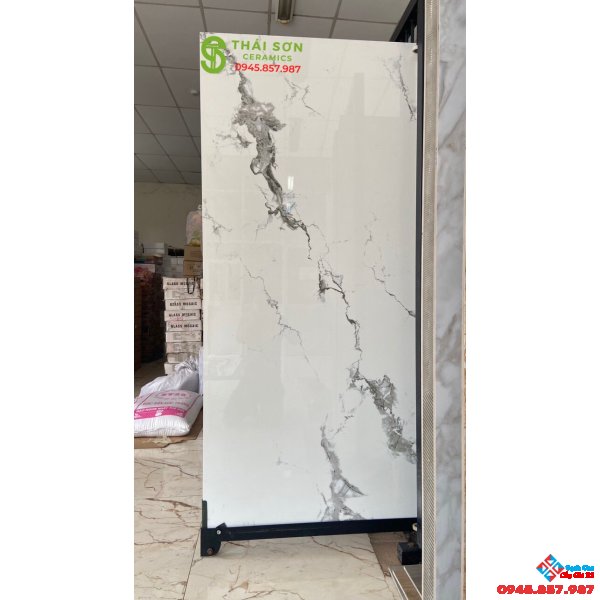 Gạch 90x180 bóng kiếng khổ lớn trắng vân mây