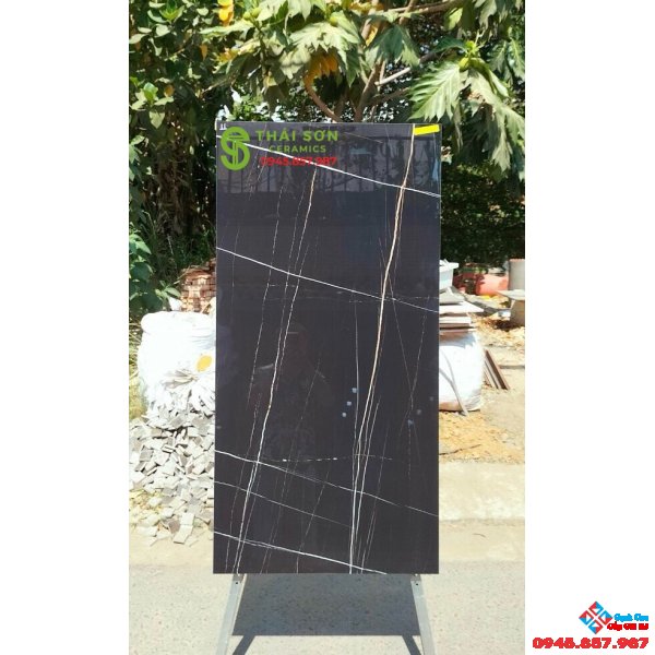 Gạch ốp tường bóng kiếng 60x120 đen vân trắng