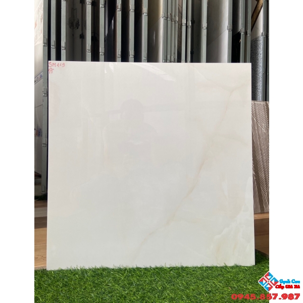 Gạch ấn độ 60x60 bóng kiếng trắng sữa