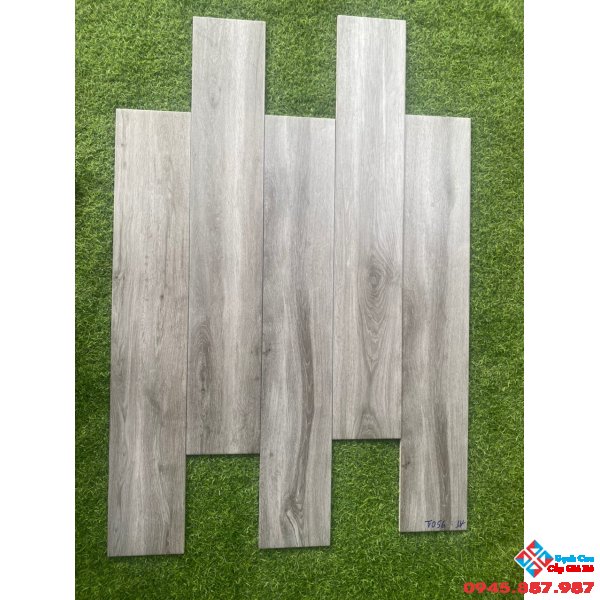Gạch giả gỗ vân xám 15x90 trung quốc