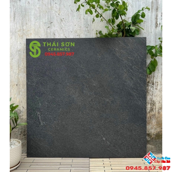 Gạch lát nền gara ô tô 80x80 matt mờ xám đen