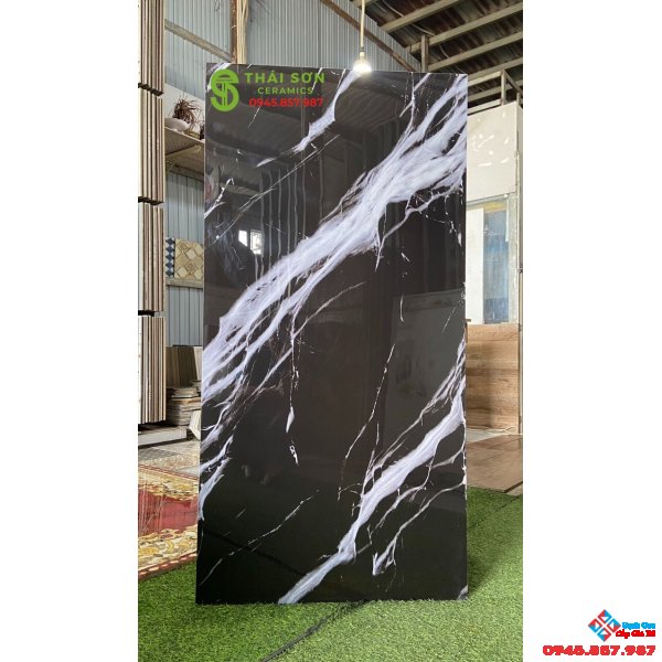 Gạch ốp tường trung quốc cao cấp 60x120 đen vân trắng