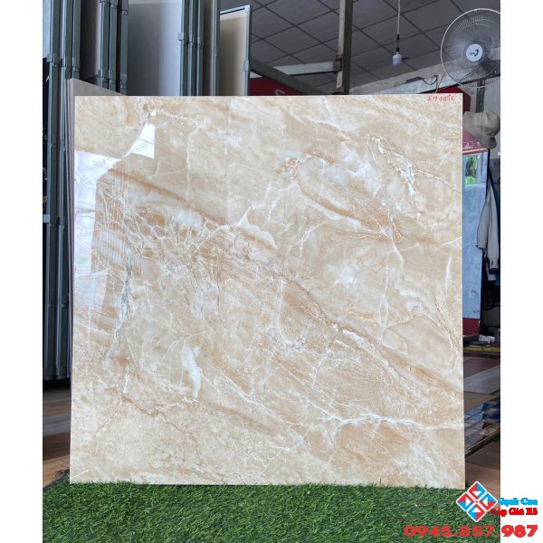Đá lót nền vân vàng 80x80 giá rẻ phú mỹ hưng