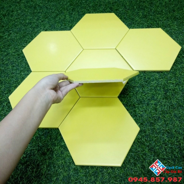 Gạch lục giác lát nền vàng trơn