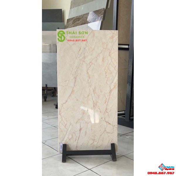 Gạch ốp tường 40x80 men bóng trung quốc tông màu vàng kem đậm 