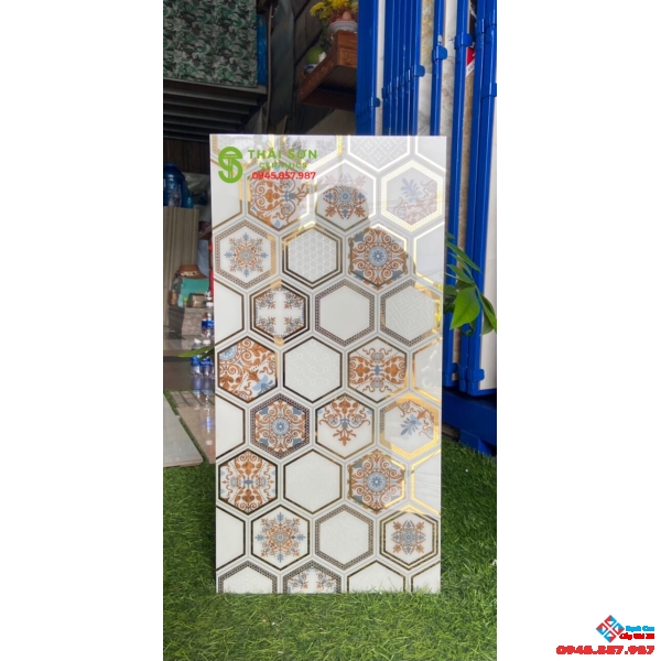 Gạch mạ vàng vân lục giác trang trí 30x60 trung quốc đẹp