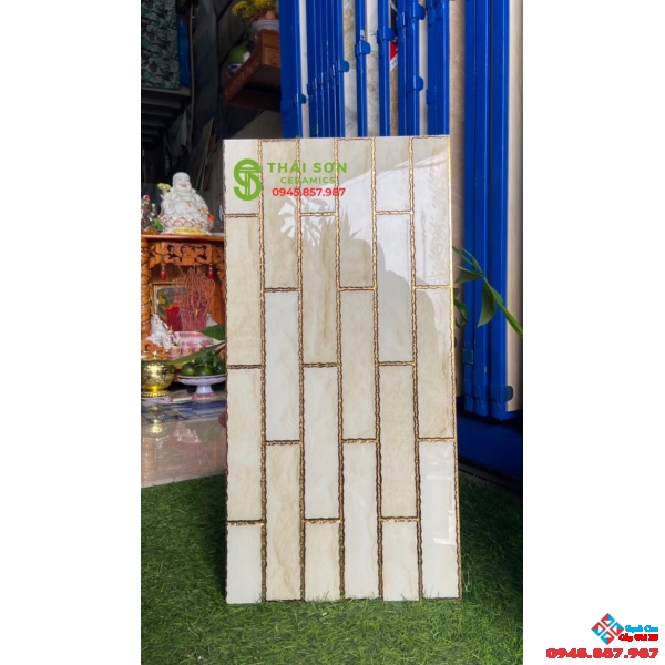 Gạch trang trí bóng kính trung quốc 300x600 đẹp