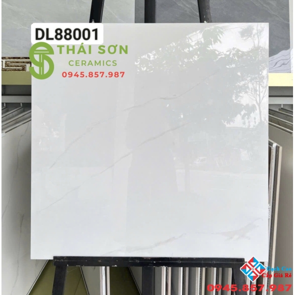 Gạch trung quốc 80x80 trắng vân mây 