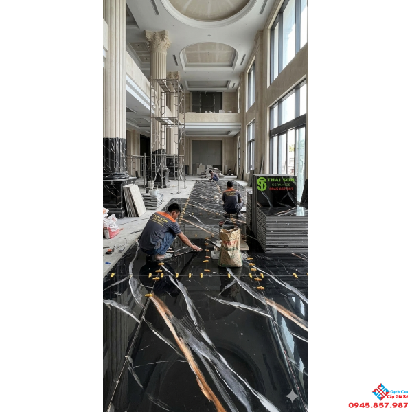 Gạch ấn độ 60x120 siêu bóng đen vân trắng